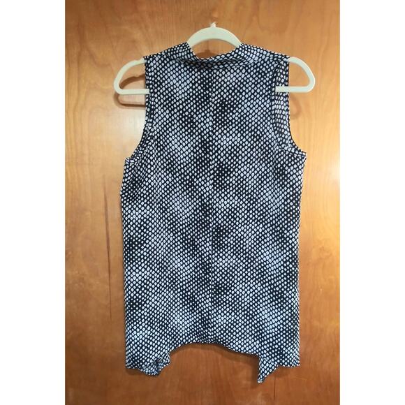 Grey & Gray Women's Medium Sleeveless Blouse Black White Patterned Asymmetrical - Picture 6 of 10